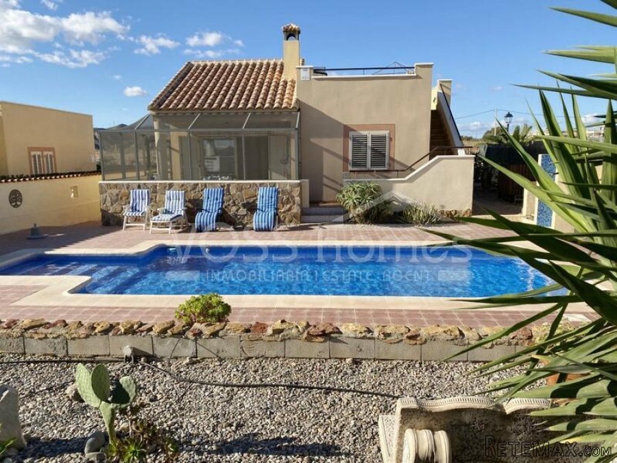 NEW & EXCLUSIVE TO VOSS HOMES - A larger than average.. - 6