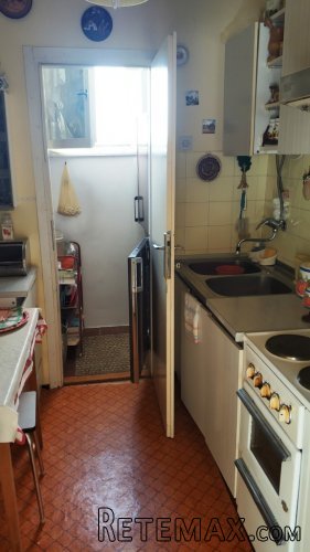 Prodajem dvosoban stan 61 m2 u ulici Branka Radičevića br.17 - 6