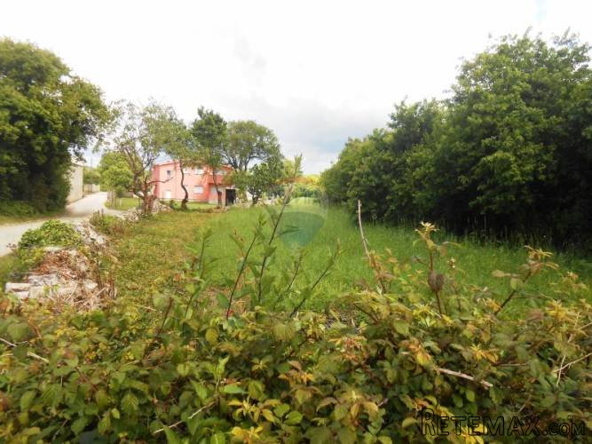 Istra,okolica Pule, građevinsko zemljište u Valturi
