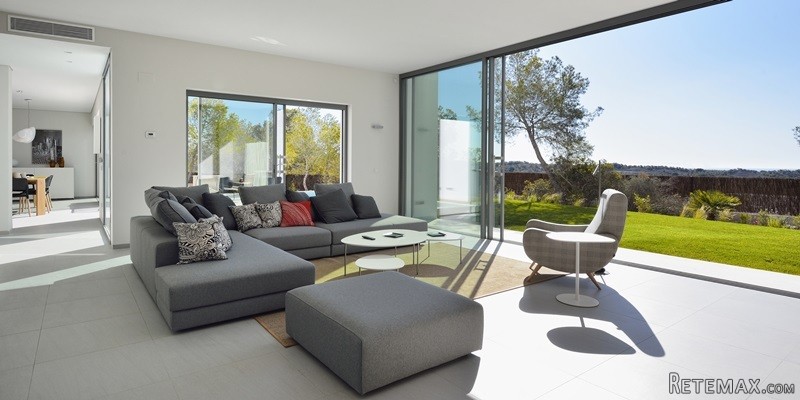 3 Bedrooms - Villa - Alicante - For Sale