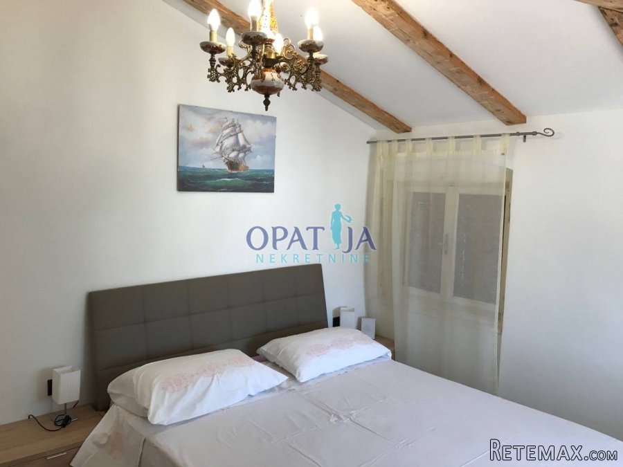 Opatija-centar stan visoko potkrovlje 65 m2 - 4