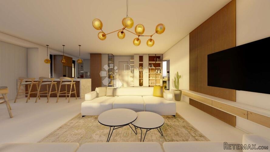 Ekskluzivno! Lux stan na prestižnoj lokaciji, 150m od mora