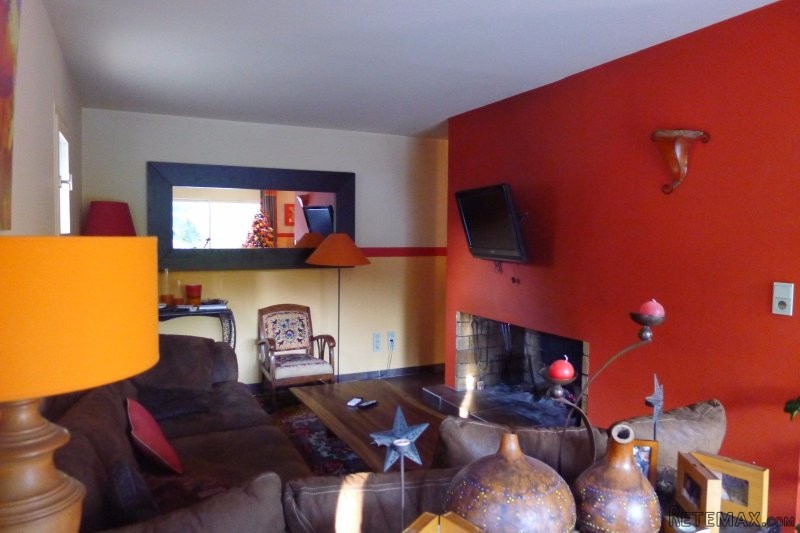 Single Storey Villa With Swimming Pool - 2