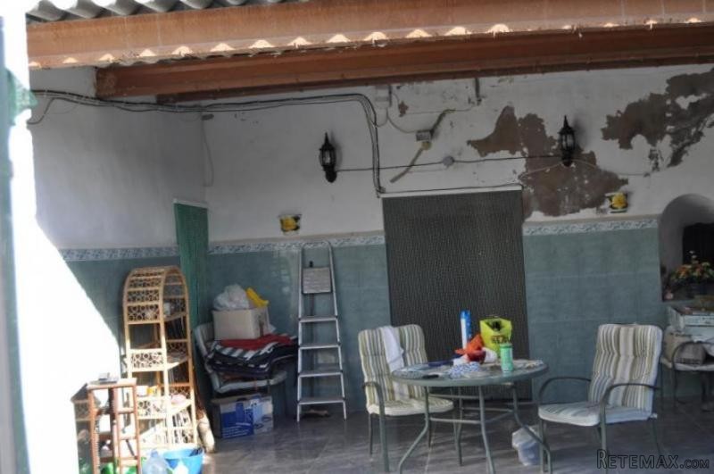 Large cave house for sale in Raspay.. - 2