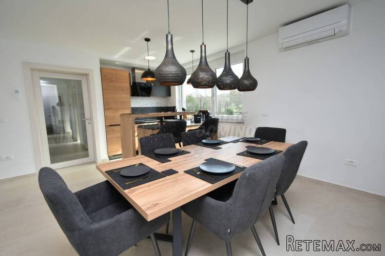 Luksuzni apartman s pogledom na more! Malinska!