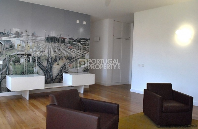 Apartment with Great Views in Chiado - 2