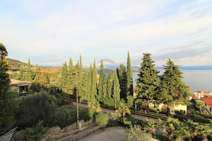OPATIJA- stan 100 m2 sa garažom, okućnicom, pogledom na more - 4