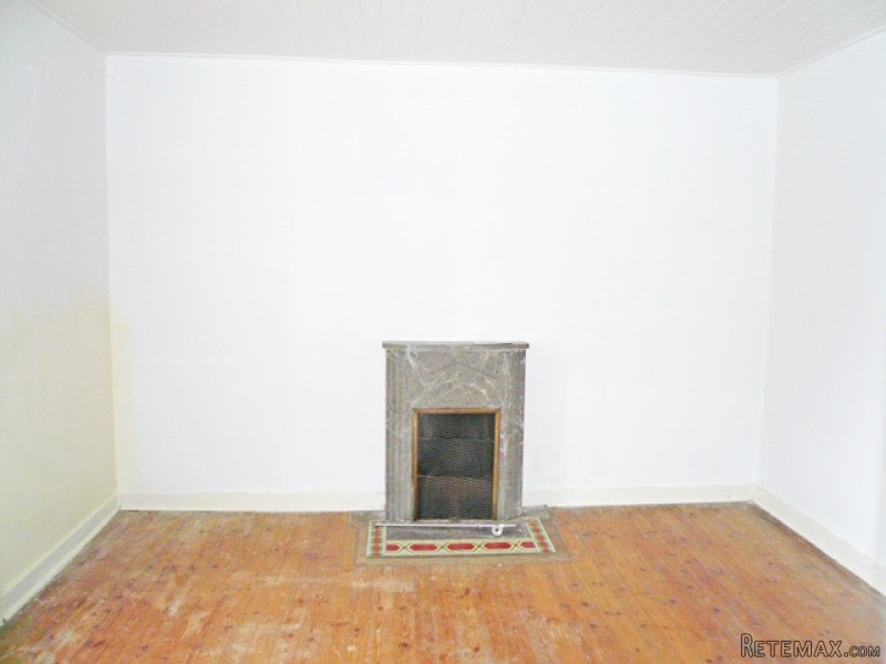 Stone House With 2 Bedrooms, Situated.. - 2
