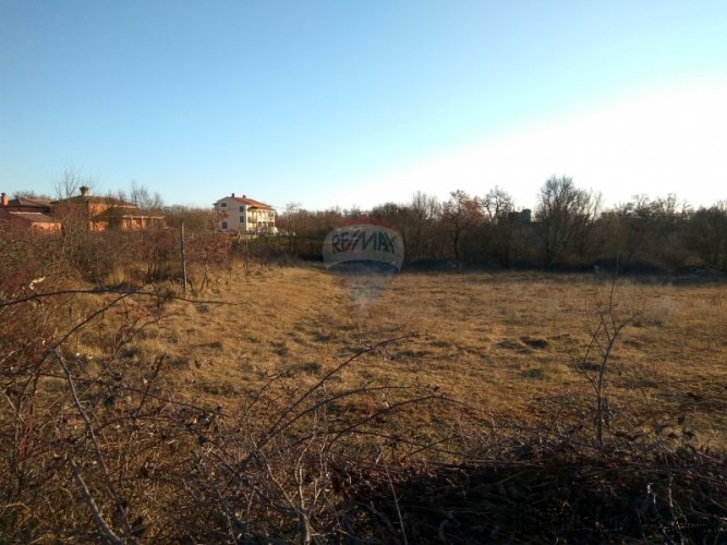 Istra, Kanfanar- Građevinsko i poljoprivredno zemljište...