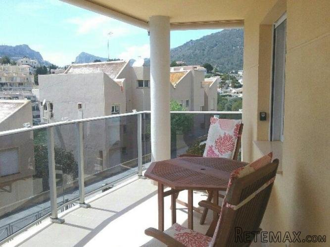 Precioso apartamento con muy buenas calidades, compuesto..