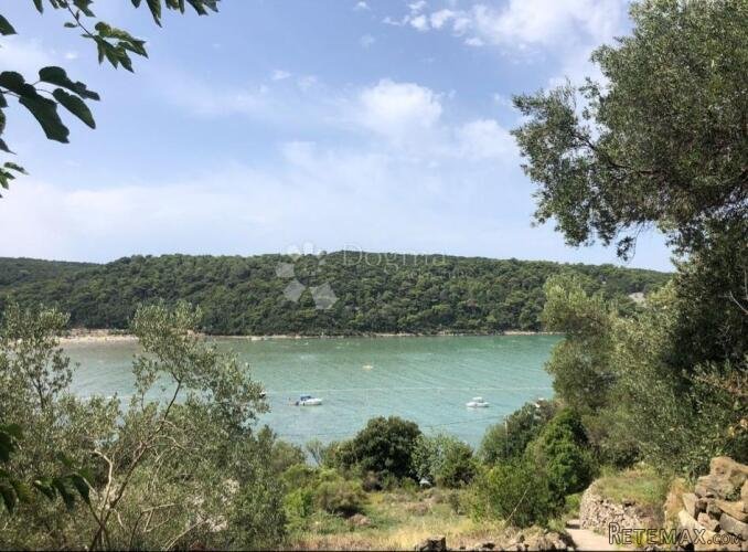 Građevinsko zemljište u Kamporu, otok Rab