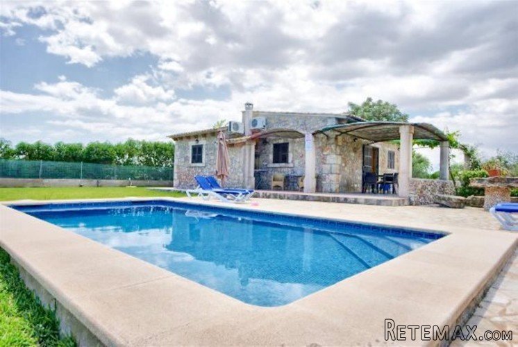Lovely rustic villa located in the area of Pollença, with.. - 2