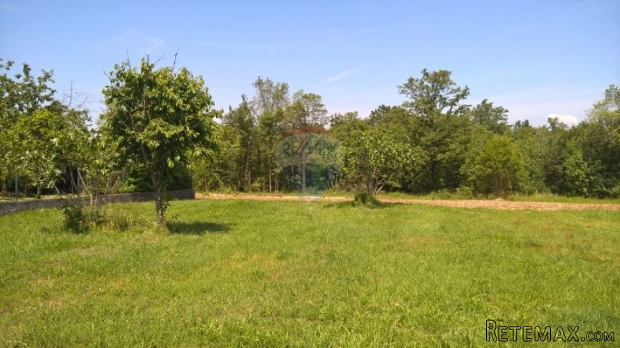 Poreč, građevinsko zemljište 780 m2 - 4