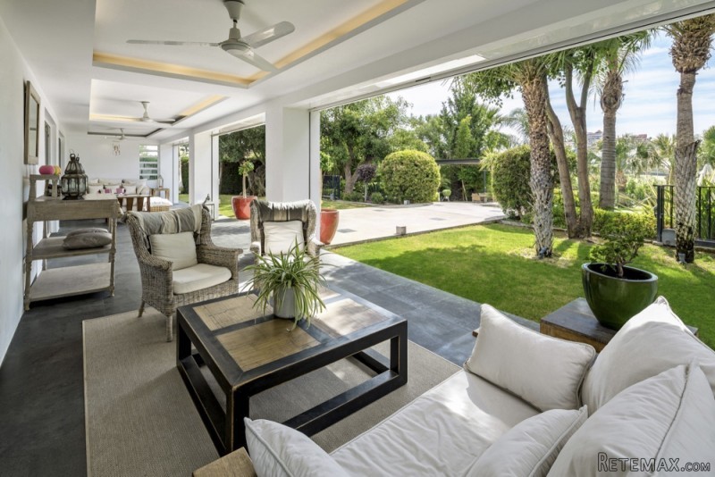 High End Front Line Golf Villa - 2
