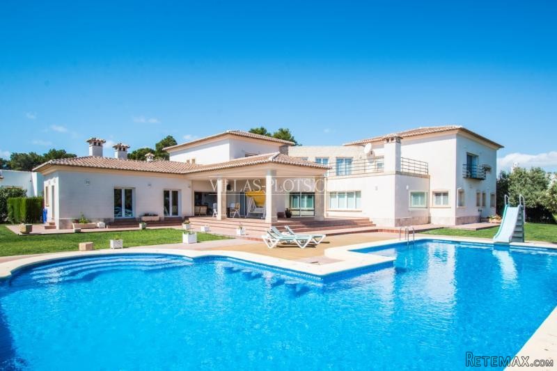 5 Bedroom Villa In Javea