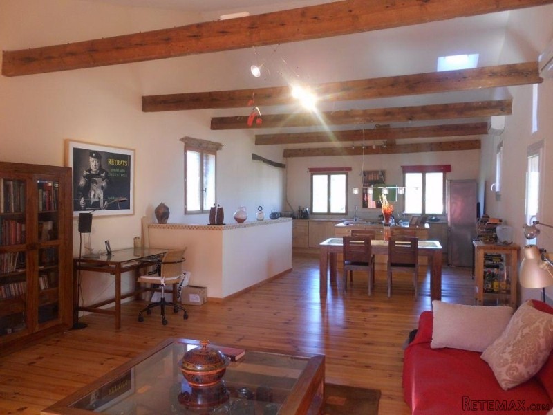 Fantastic Duplex Apartment With Views..
