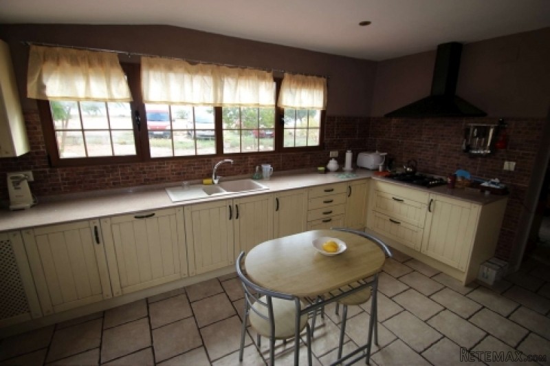 Sax - Country Housefor Sale -Ref: Js 566 - 2
