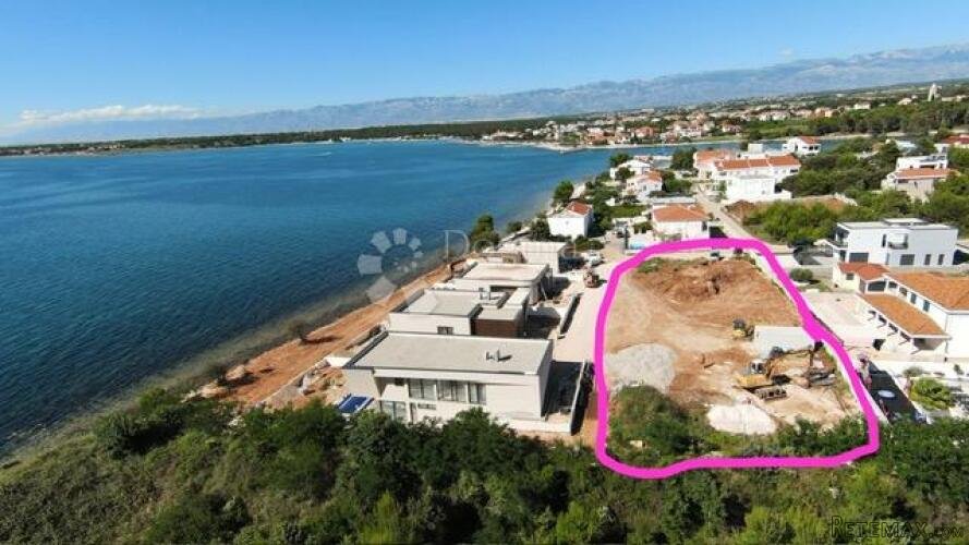 Zemljište blizu mora
