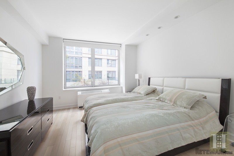1 bedroom Apartment For Sale: 80.. - 2
