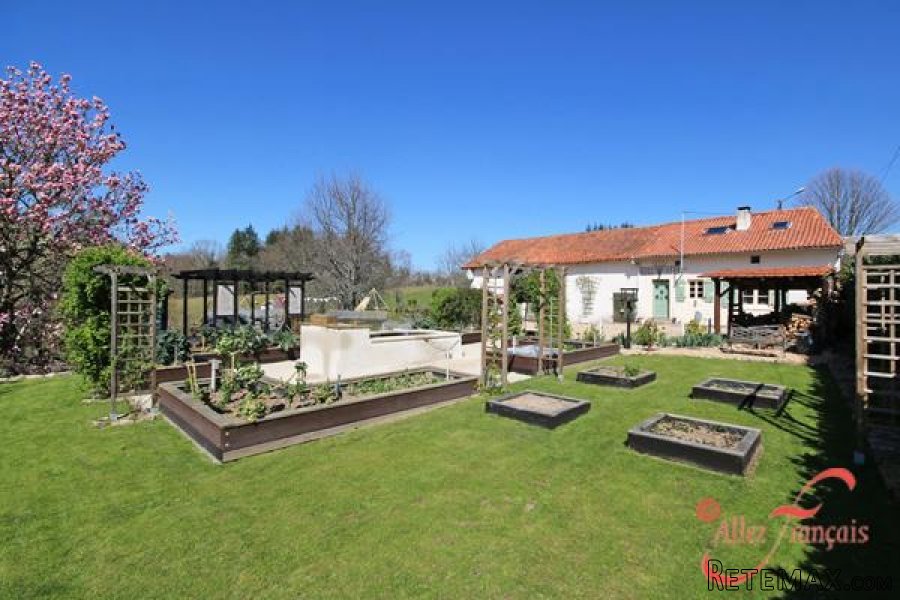 Marval (Haute Vienne) - Attractive country cottage with 11.. - 2
