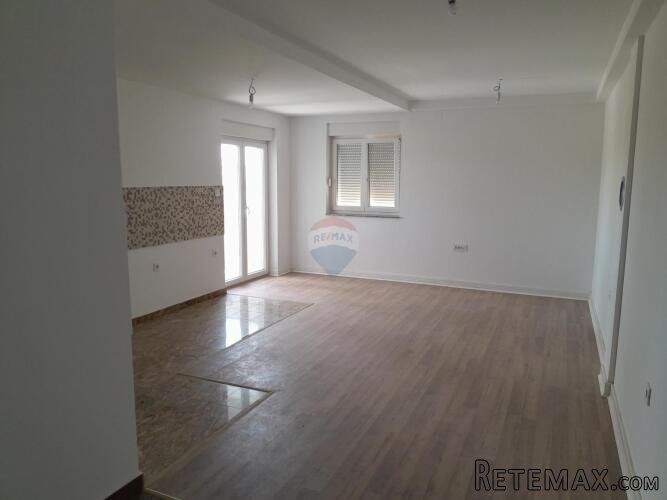 Istra,Valbandon,dvosoban stan sa zatvorenom verandom - 3