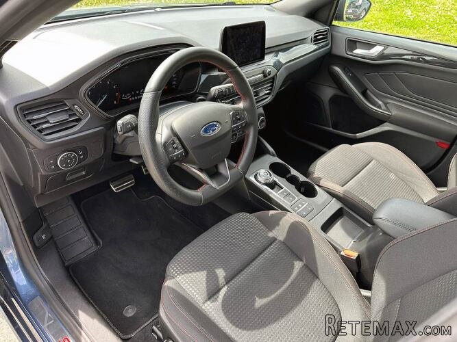Ford Focus 1.0 - 4