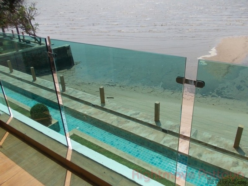 1 Bedroom Condo for sale in Banglamung..