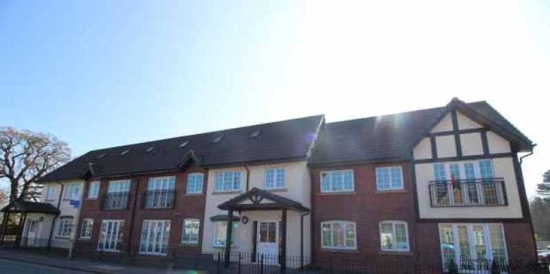 2 bedroom, Flat house for sale