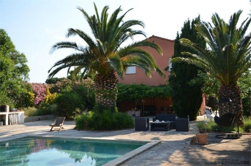 Stunning Villa With Pool And Large..