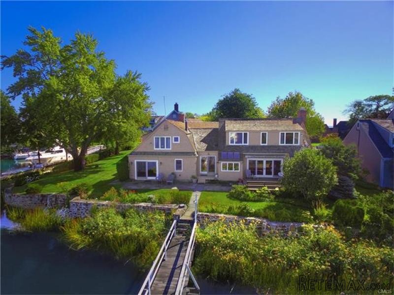 3 bedroom House For Sale: 41 FLYING.. - 2