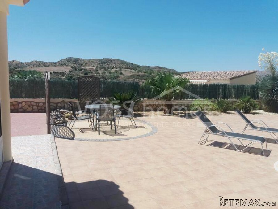 UNDER OFFER / RESERVED NOVEMBER 2022 WITH VOSS HOMES & OUR.. - 2