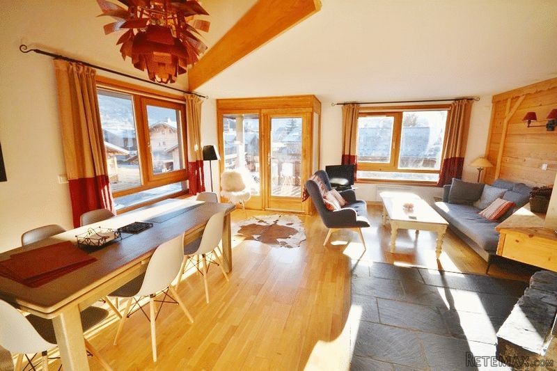 4 Bedroom Duplex Apartment La Ploche..