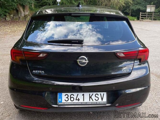 Opel Astra 1.6 CDTi - 3