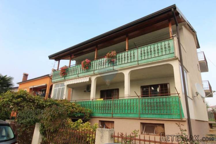 NOVIGRAD - 200m od mora, KUĆA sa 4 stambene jedinice - 2