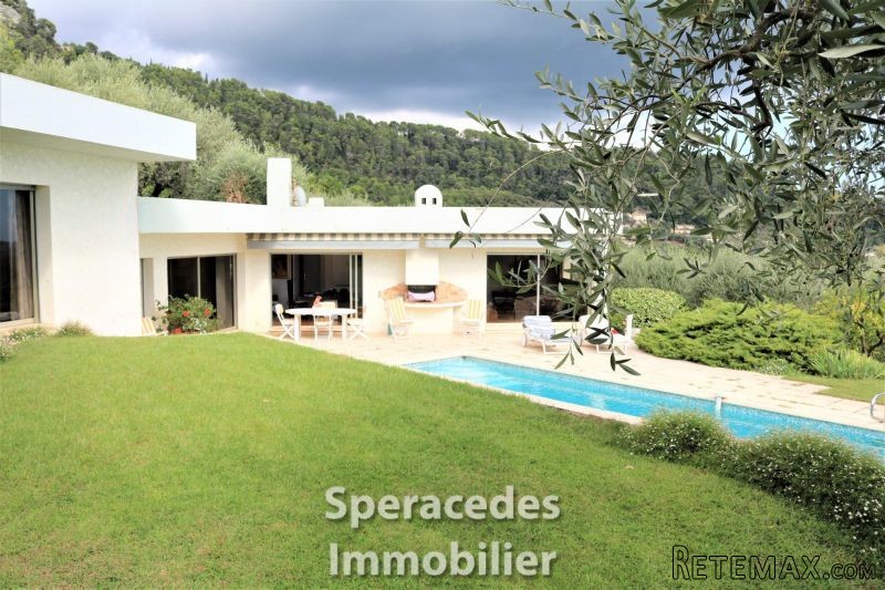 Cabris Beautiful Contemporary House