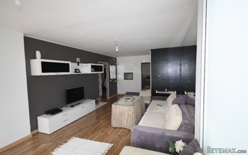 Apartment For Sale In Santa Ponsa Close..