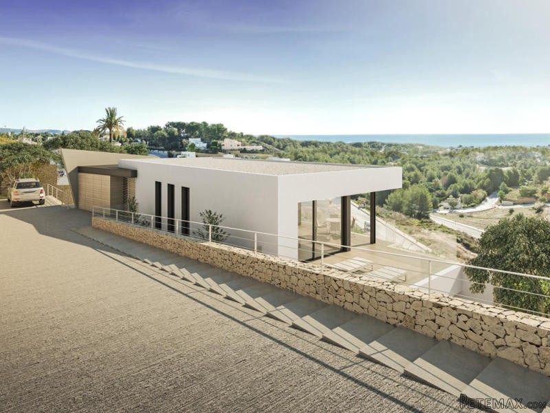 4 Bedrooms - Villa - Alicante - For Sale