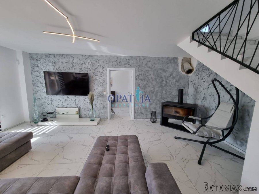 Istra Vodnjan okolica kuća sa bazenom 243 m2 - 2