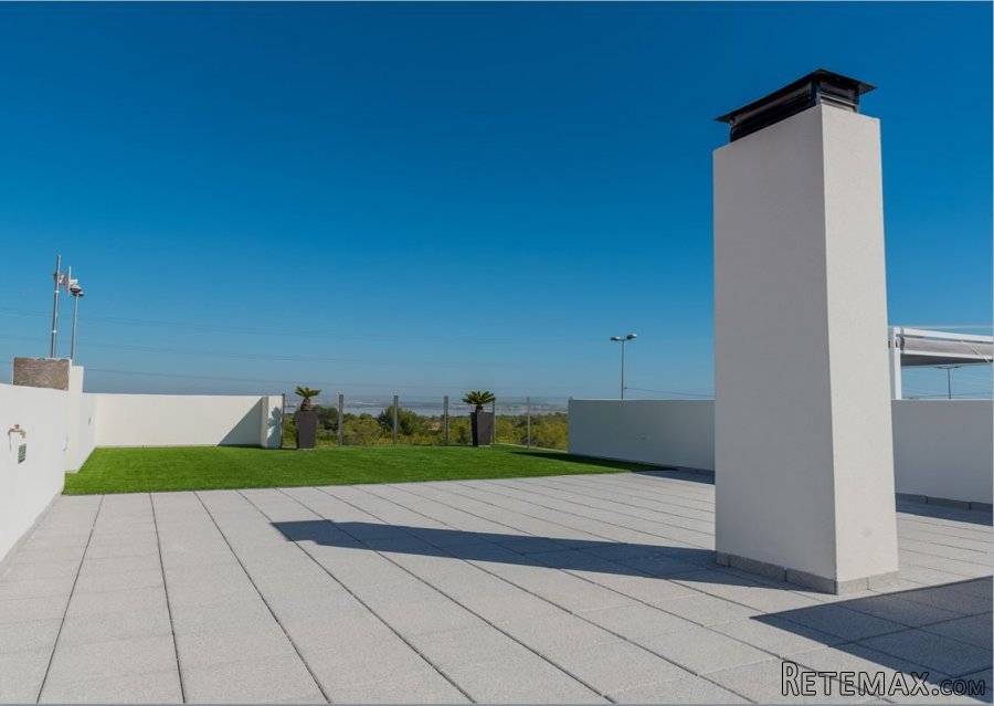 Beautiful detached villa located in Villamartin, Orihuela.. - 3