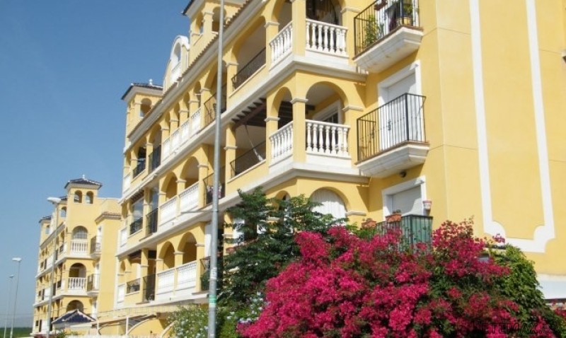 Resale · Apartment · Spain · Costa Bl..