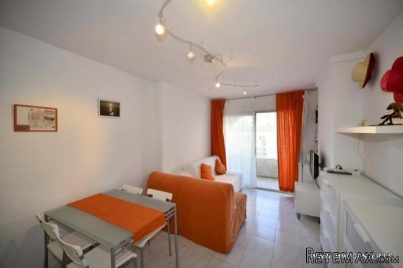 EMPURIABRAVA: Nice studio in good..