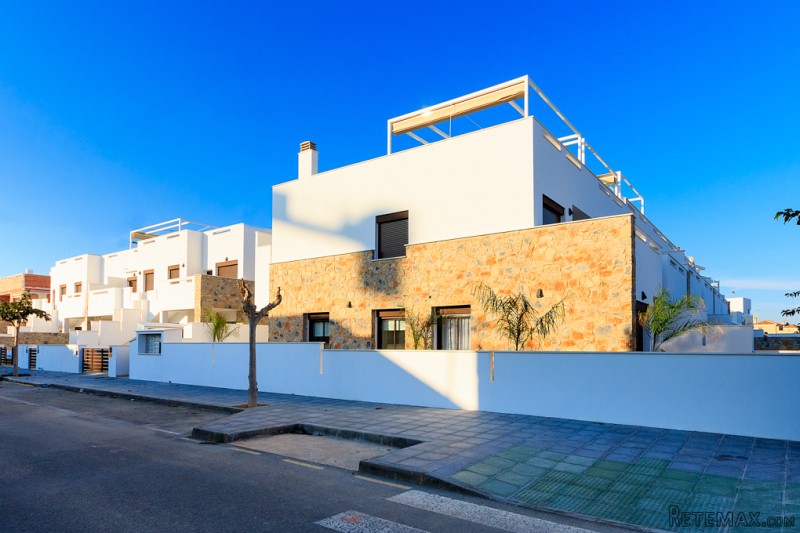 RS355, Fantastic new bungalows in La.. - 2