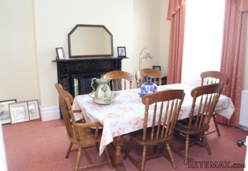 8 Crosby Terrace, Douglas - 2