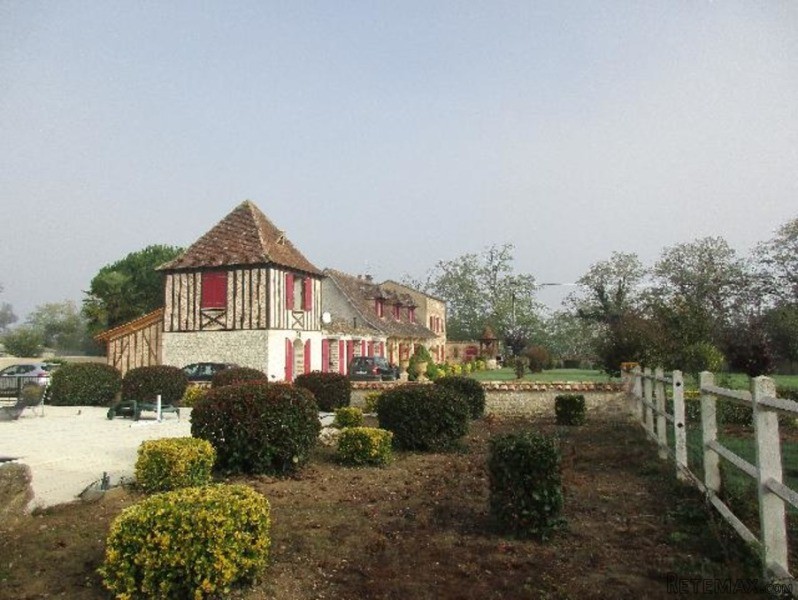 Gite Complex Set On 4 Hectares With 2.. - 2