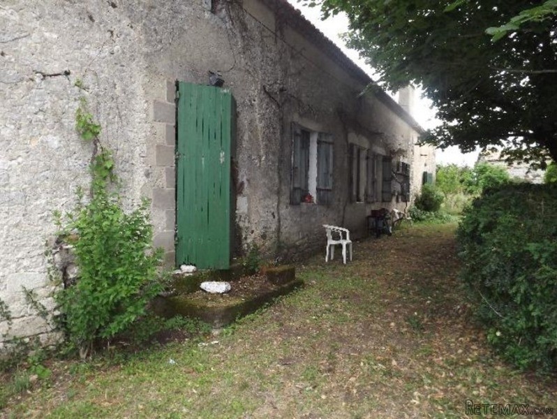 Old Stone Farmhouse With Old Barn.. - 2