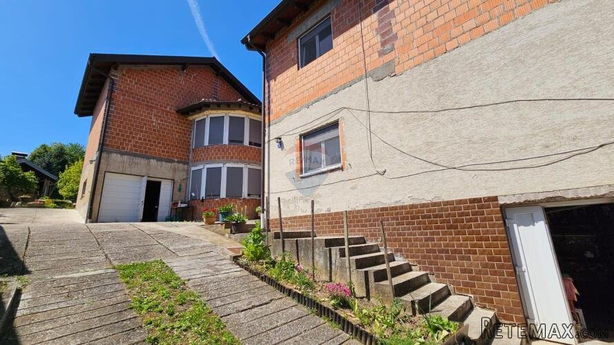 Obiteljska Kuća, Vrapče 460 m2 s prekrasnim parkom - 2