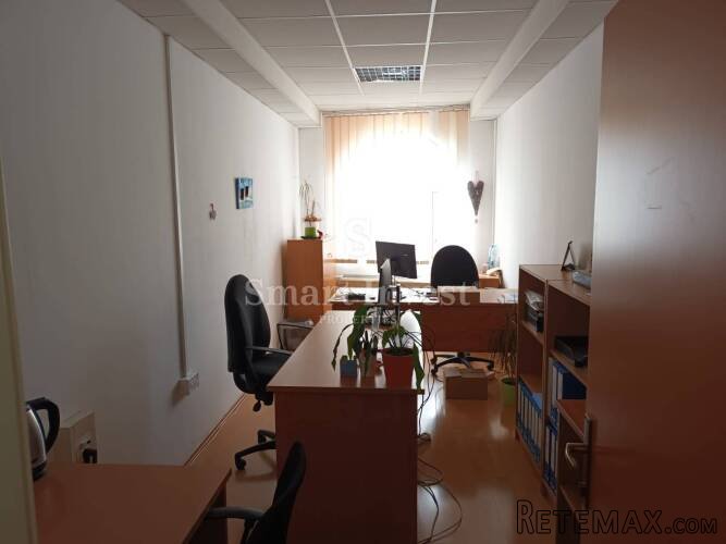 POREČ - CENTAR, poslovni prostor 89 m2 svega 500 m od mora - 2
