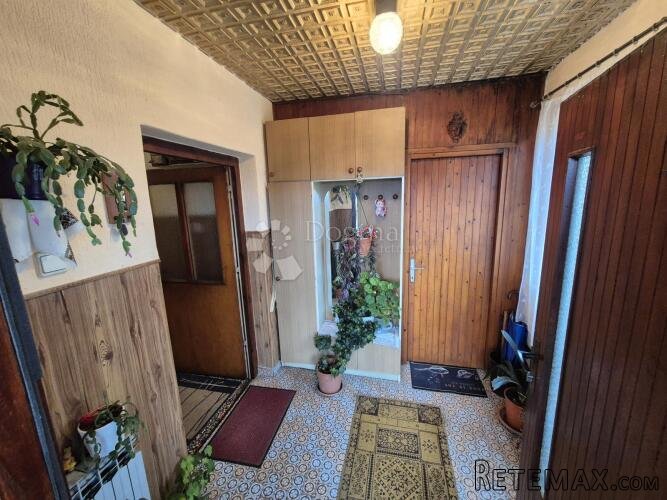 Kuća sa podrumom i pomoćnim objektima nadomak Slovenije! - 3