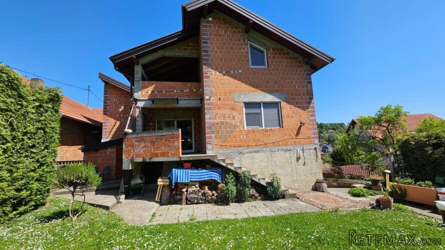 Obiteljska Kuća, Vrapče 460 m2 s prekrasnim parkom - 3