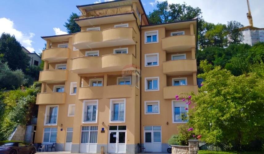 Opatija, blizina centra, kuća s 15 apartmana, uhodan posao - 3